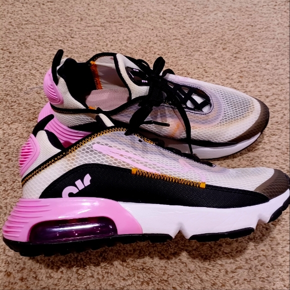 Nike Shoes - Nike Air Max 2090 Pink And Black Shoes CJ4066-104 Womens Size 6 Youth 4.5